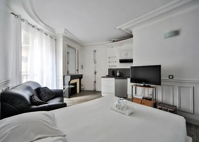Grand Studio Confort/St Germain-Montparnasse/4P