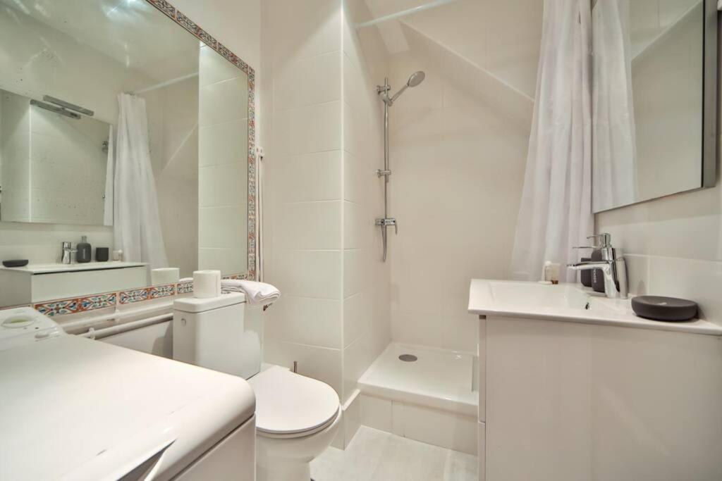 Grand Studio Confort/st Germain-montparnasse/4p Apartment Paris